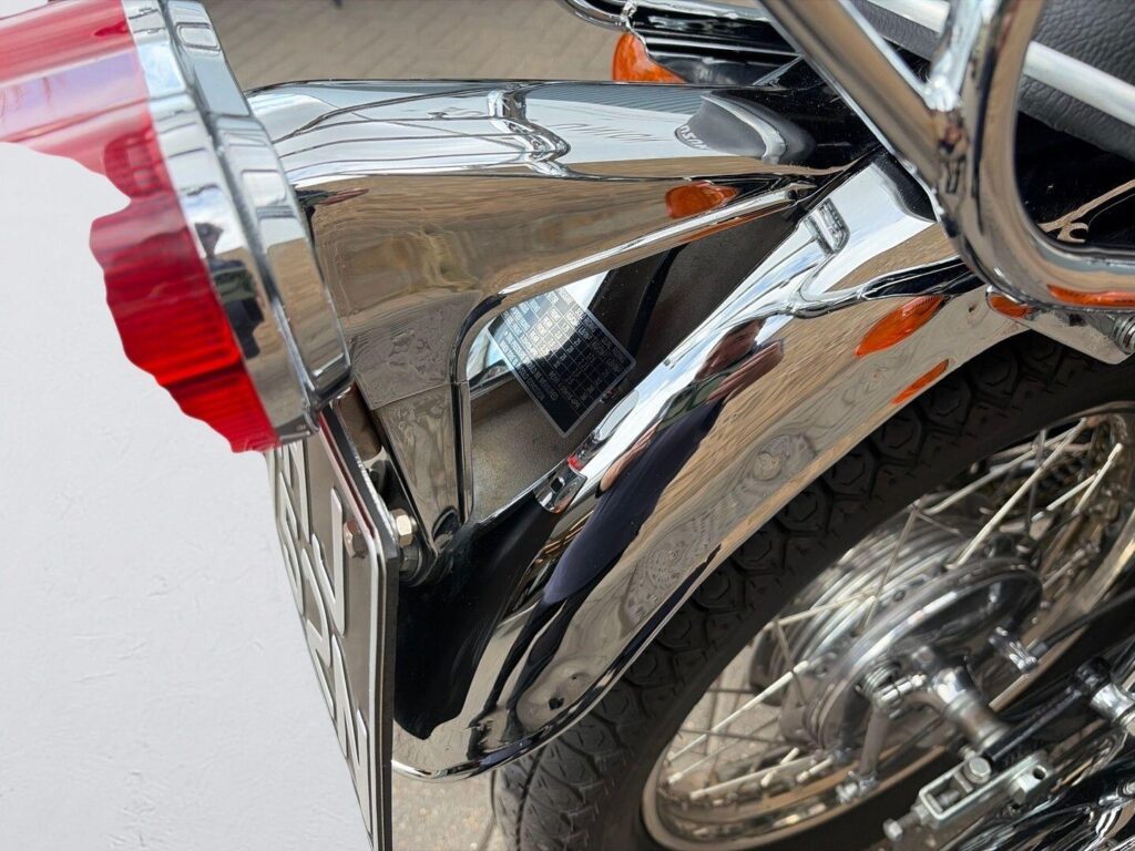 1975 Suzuki GT XHJ752N