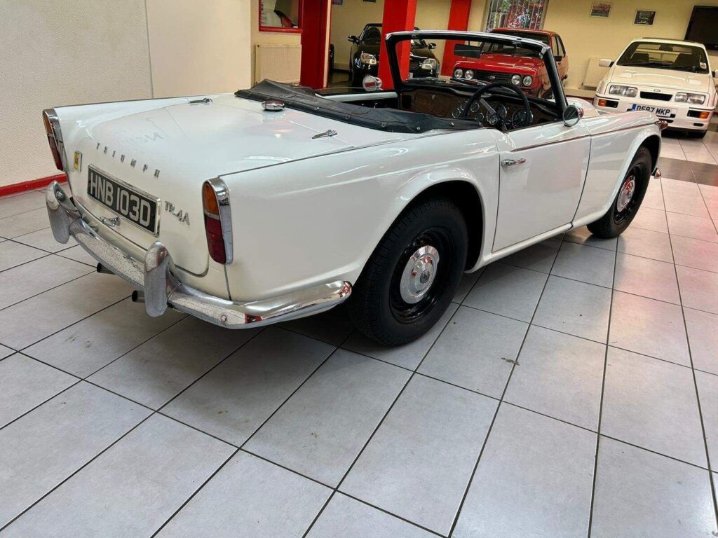 1966 Triumph TR4 HNB103D