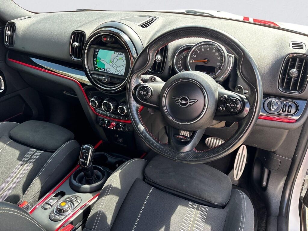 2019 MINI Countryman WF69JTY