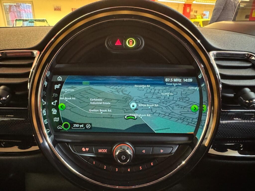 2017 MINI Clubman EY67TNN