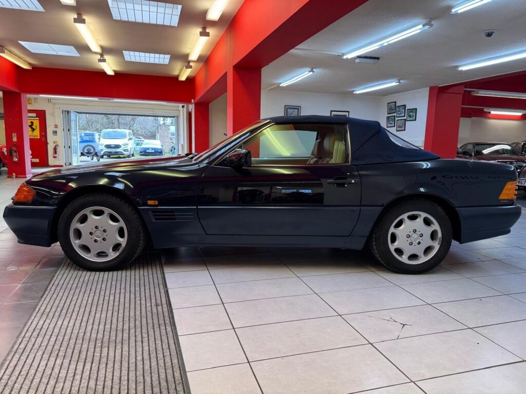 1990 Mercedes-Benz 500 G644TUW