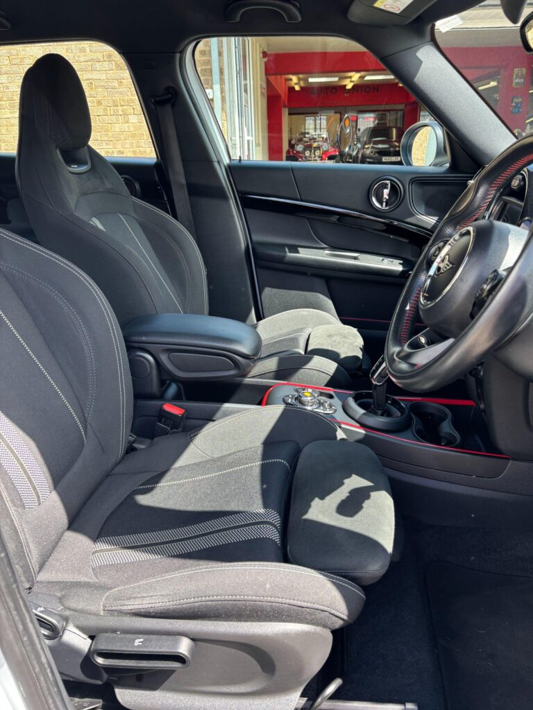 2019 MINI Countryman WF69JTY