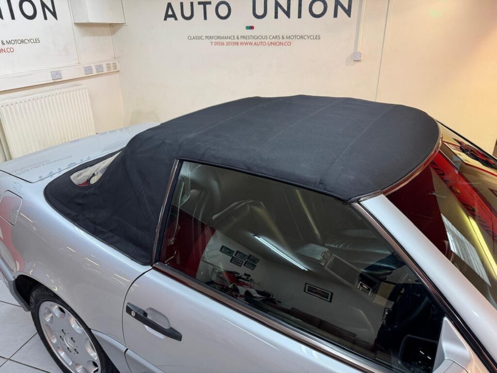 1993 Mercedes-Benz SL L154VDM