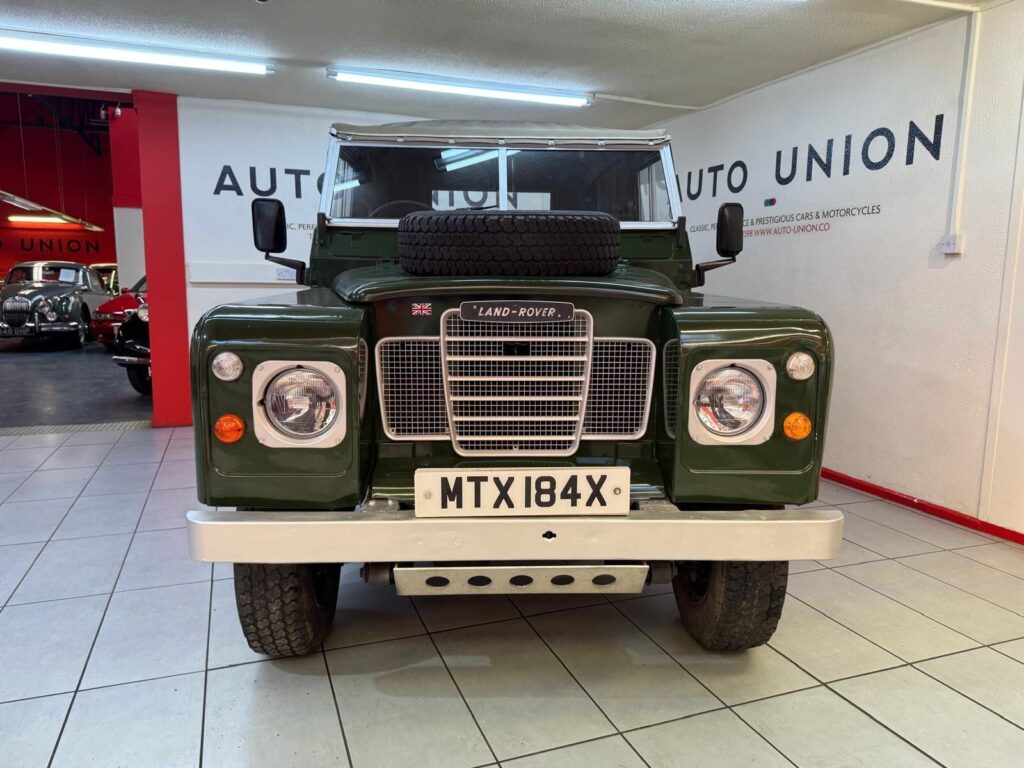 1982 Land Rover Series III MTX184X