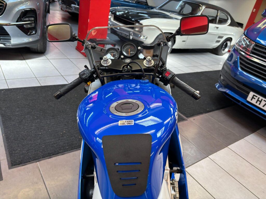 1995 Suzuki RGV250 M191WHG