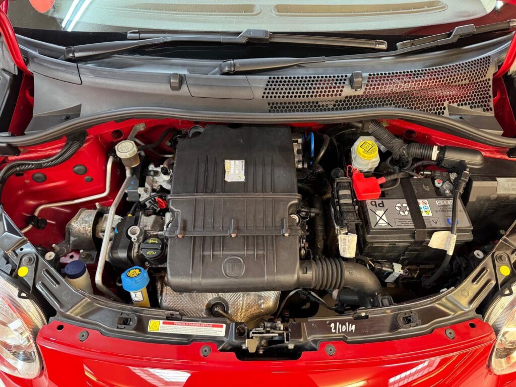 2016 Fiat 500 HV16HXH