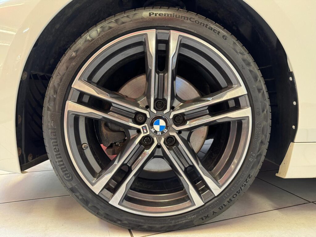 2020 BMW 1 Series YG70WPD