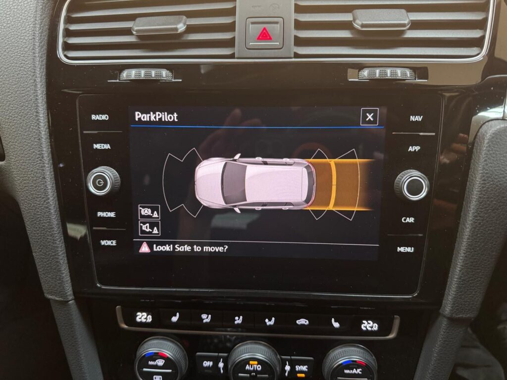 2018 Volkswagen Golf PL18VFR
