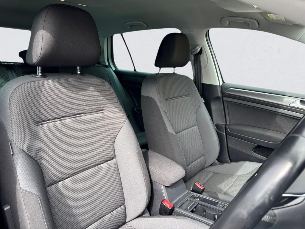 2019 Volkswagen Golf RL19UOU