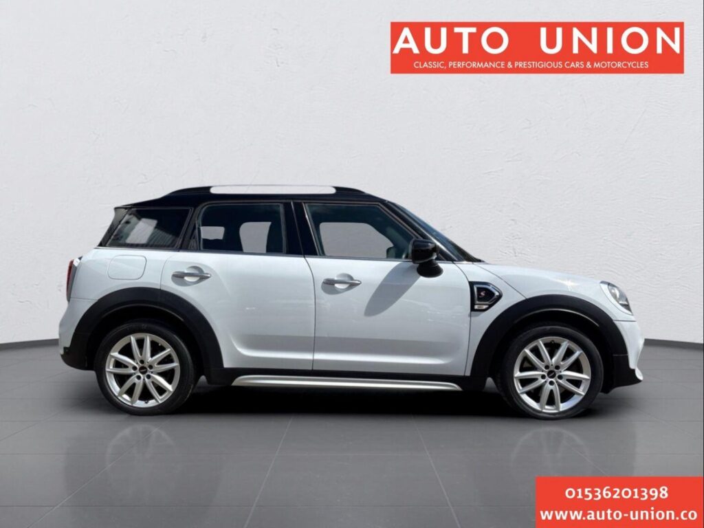 2019 MINI Countryman WF69JTY