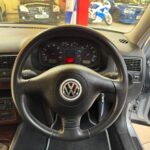 2001 Volkswagen Golf Y895YNV