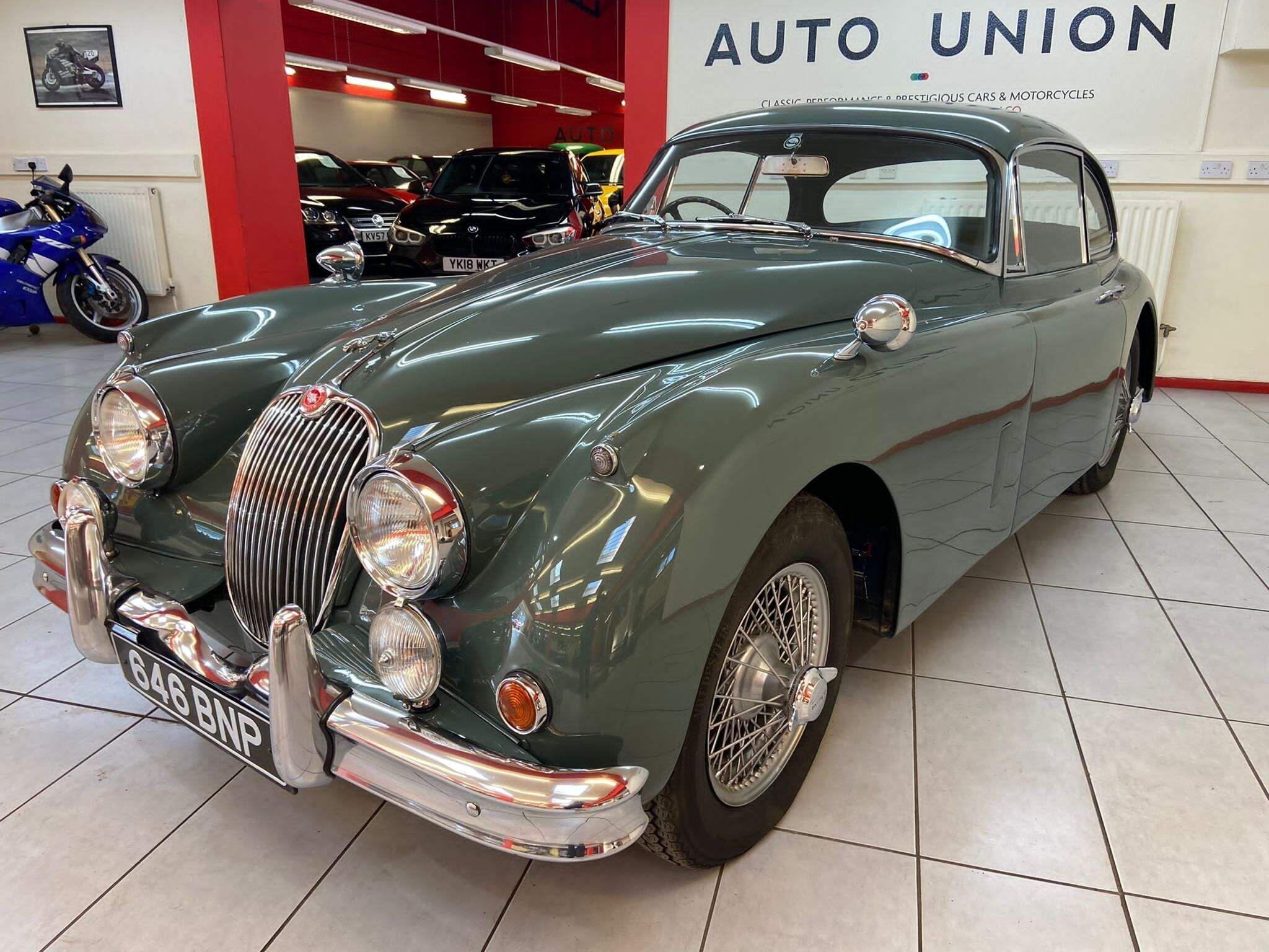 1960 Jaguar XK150 646BNP - additional view