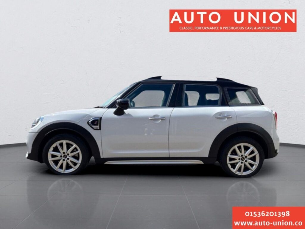 2019 MINI Countryman WF69JTY