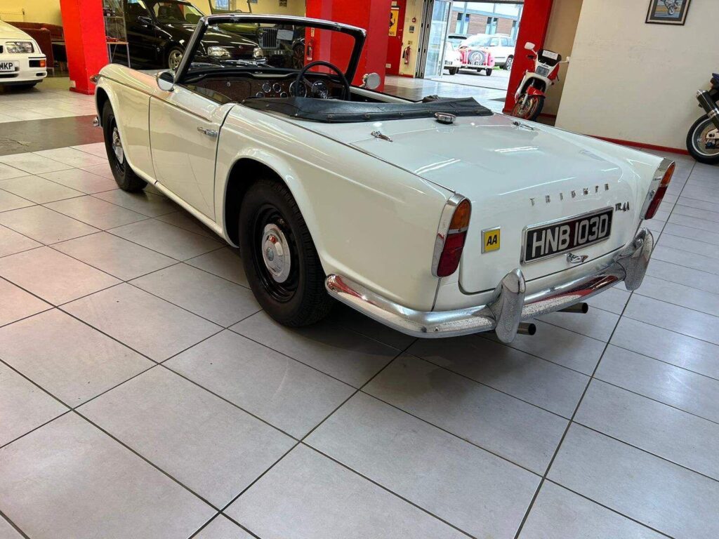 1966 Triumph TR4 HNB103D