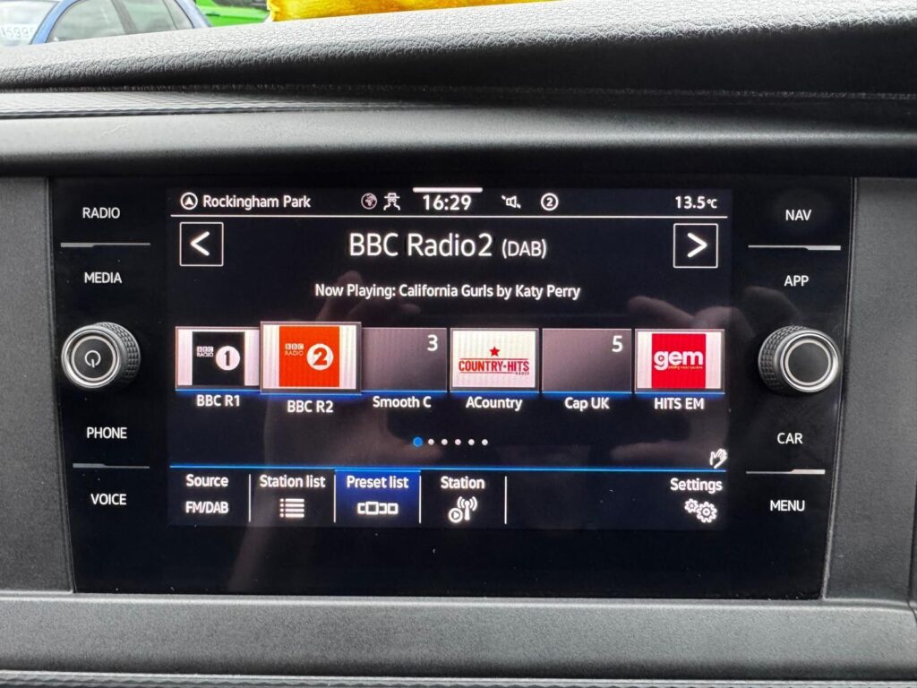 2021 Volkswagen Transporter FH70CMO