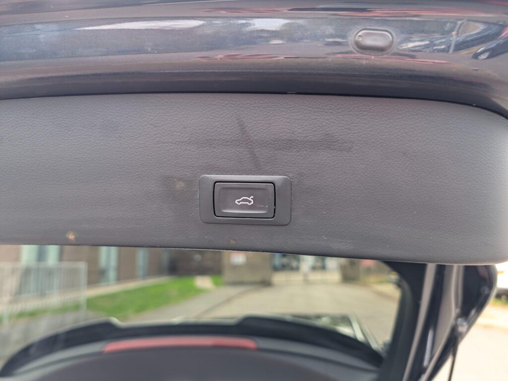 2014 Audi A6 Avant OY14KLZ