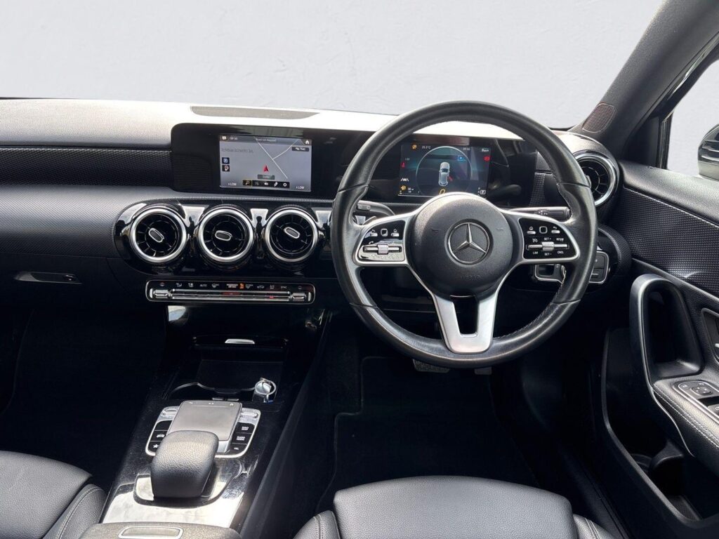 2018 Mercedes-Benz A Class BF68NZG