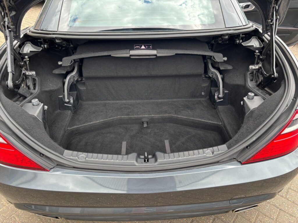 2014 Mercedes-Benz SLK YH14OEE