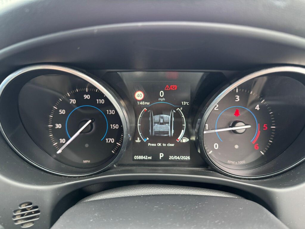 2016 Jaguar XE OV16VDG