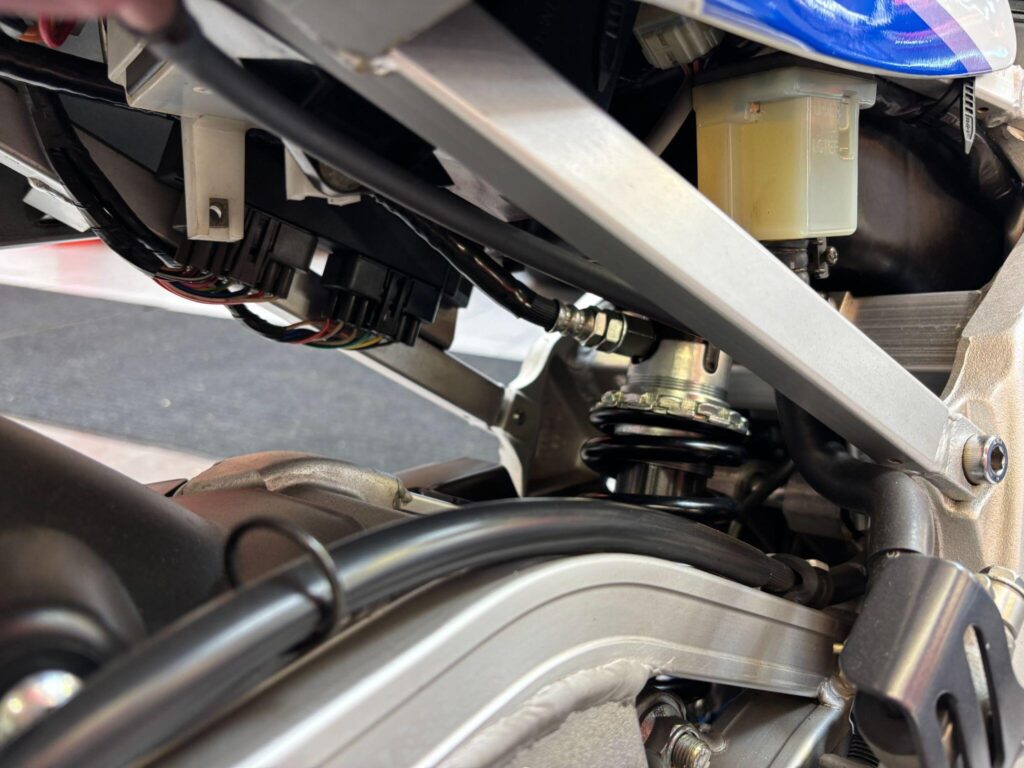 1995 Suzuki RGV250 M191WHG