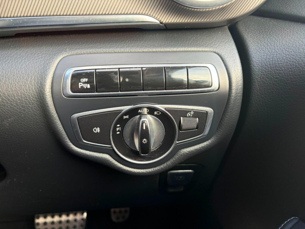 2015 Mercedes-Benz V Class EJ65CFY