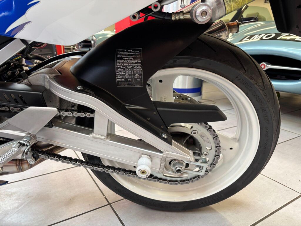 1995 Suzuki RGV250 M191WHG