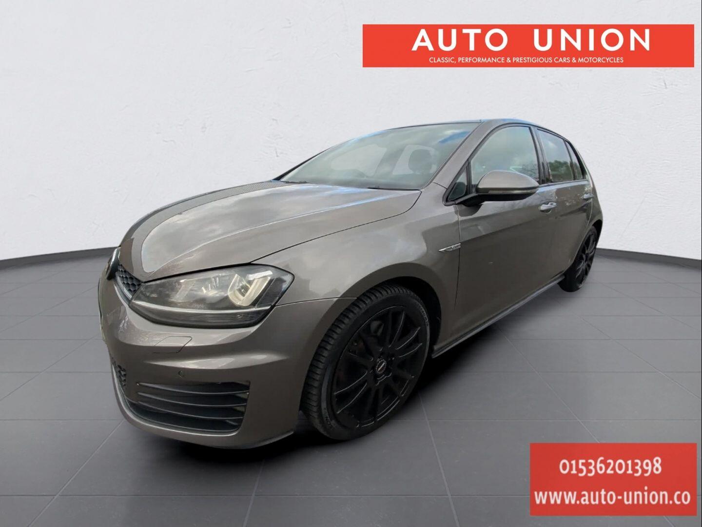 2017 Volkswagen Golf DO17CAM - additional view