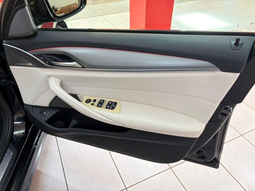 2017 BMW 5 Series HX67PYP