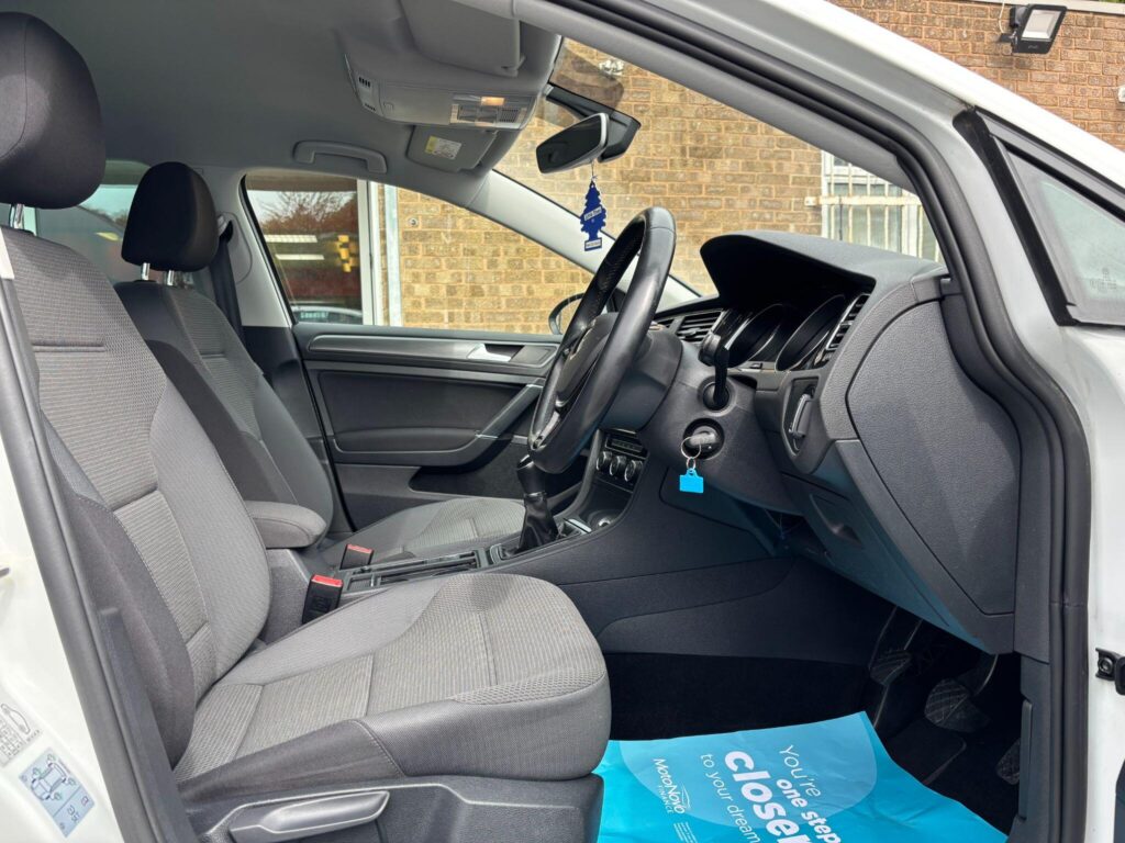 2019 Volkswagen Golf RL19UOU