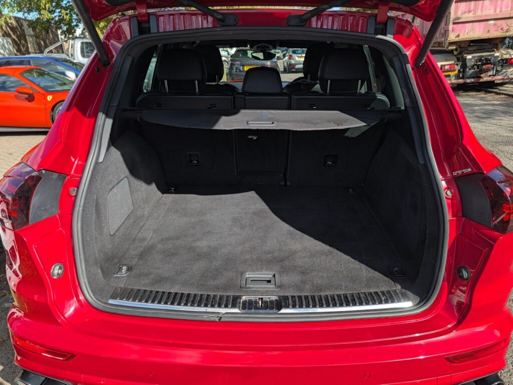 2016 Porsche Cayenne FE16GXO