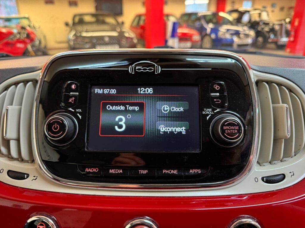 2016 Fiat 500 HV16HXH