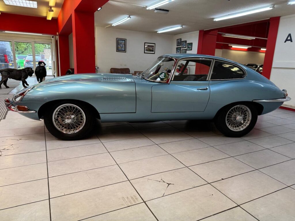 1966 Jaguar E-Type LMO77E