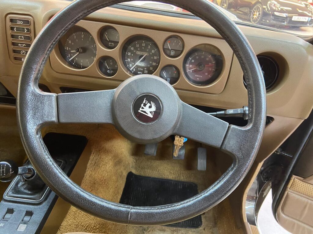 1977 Vauxhall Magnum TAR575R