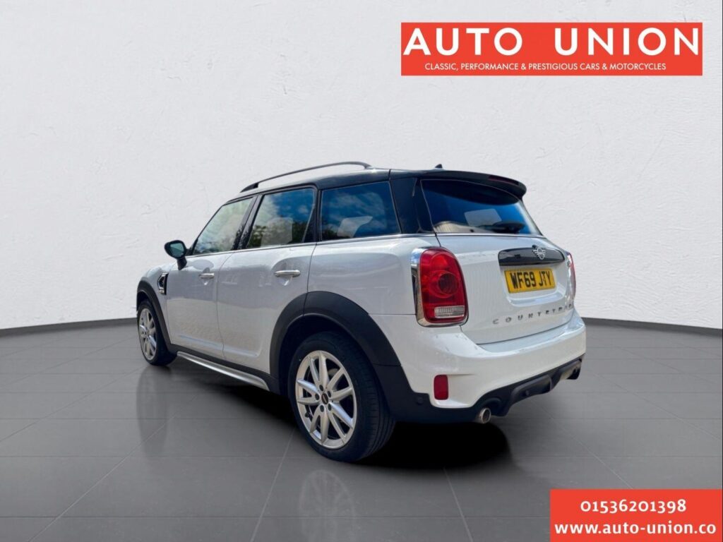 2019 MINI Countryman WF69JTY