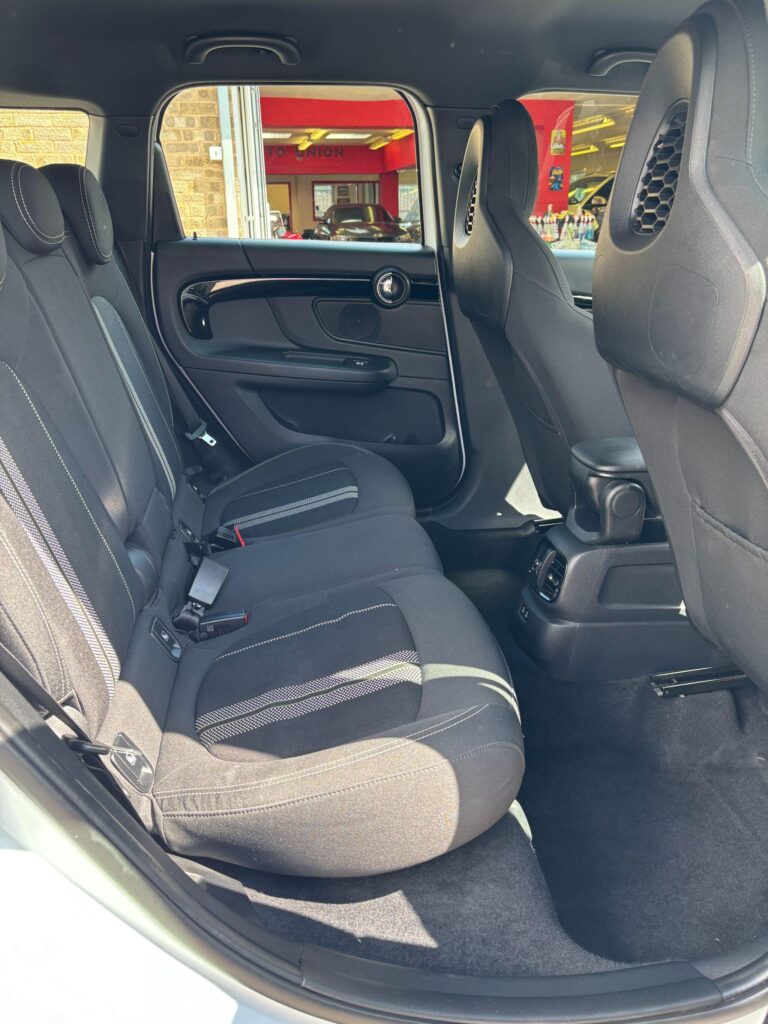 2019 MINI Countryman WF69JTY