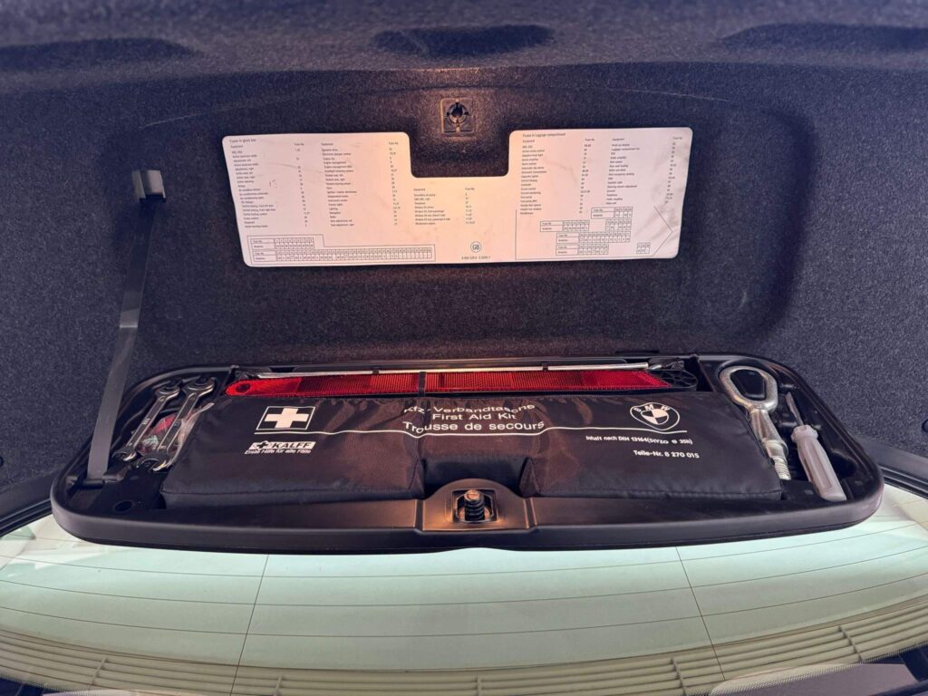 2005 BMW Alpina B5 FJ55FSS