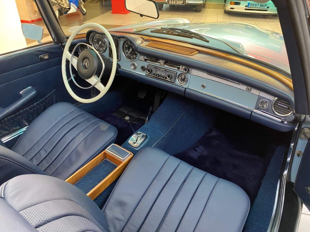 1969 Mercedes-Benz 280 SL PFJ303G