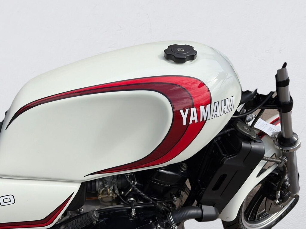 1980 Yamaha RD250 NWK732W