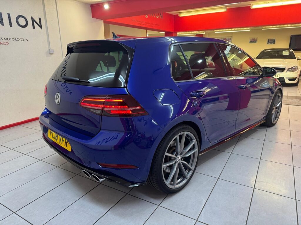 2018 Volkswagen Golf PL18VFR