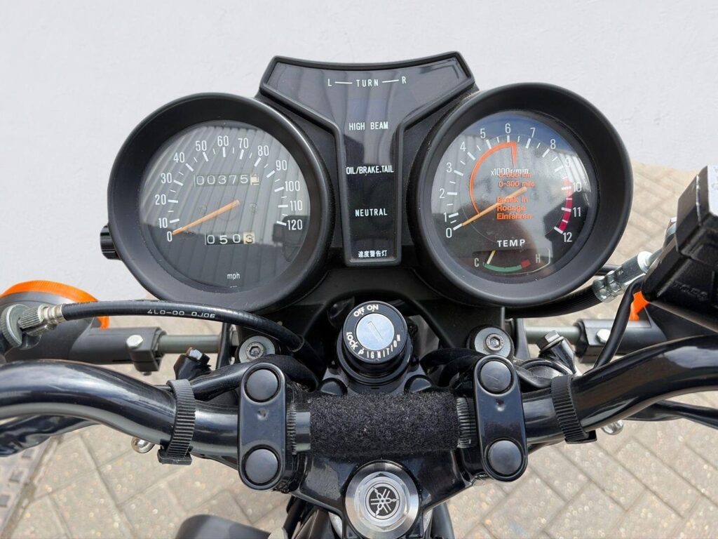 1980 Yamaha RD250 NWK732W