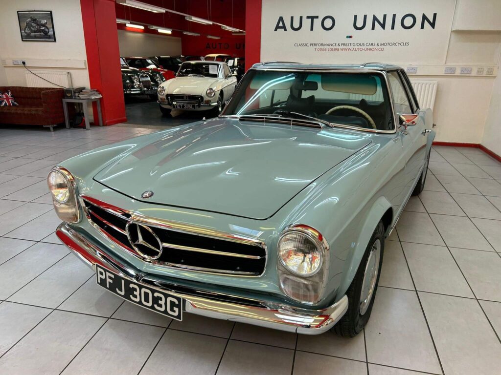 1969 Mercedes-Benz 280 SL PFJ303G