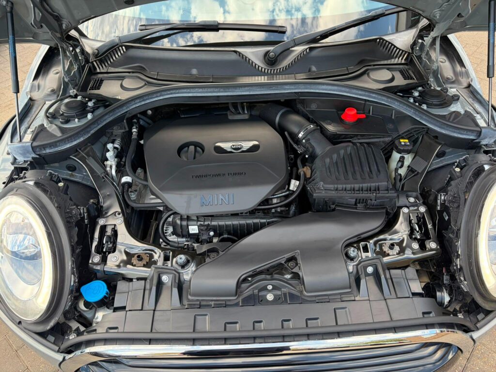 2017 MINI Clubman FT67FMV