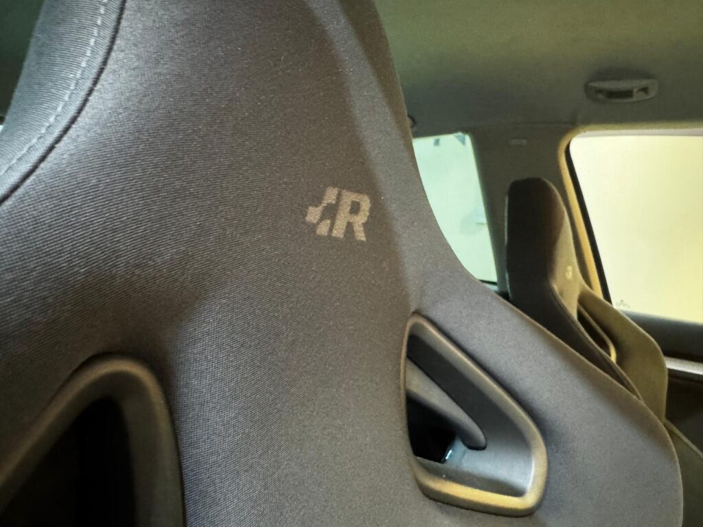 2006 Volkswagen Golf SV06HLX