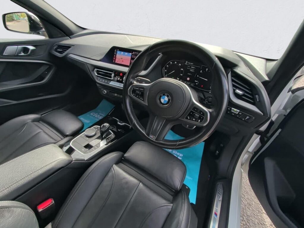 2020 BMW 1 Series YG70WPD