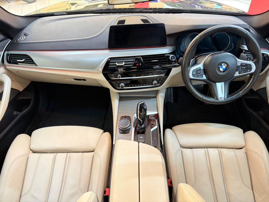 2017 BMW 5 Series HX67PYP