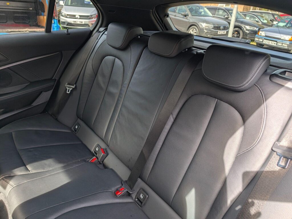 2020 BMW 1 Series YG70WPD