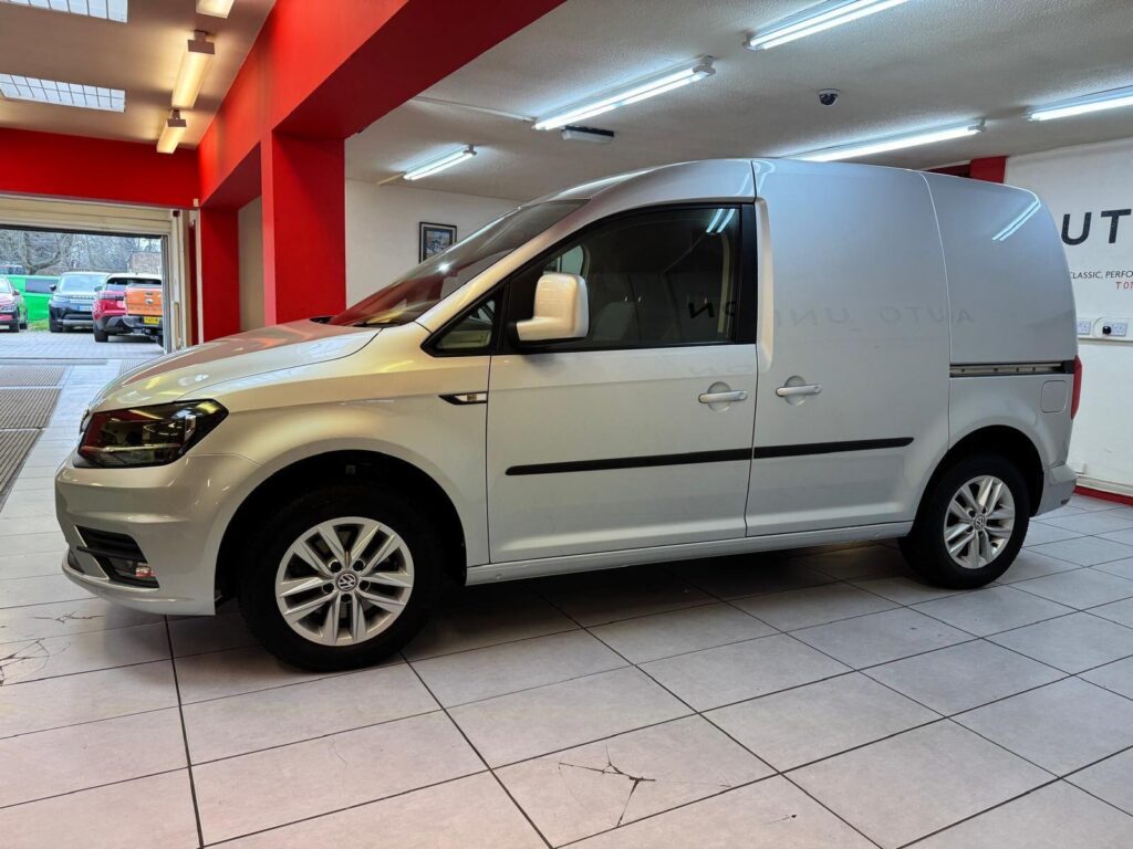 2017 Volkswagen Caddy KM67YNK
