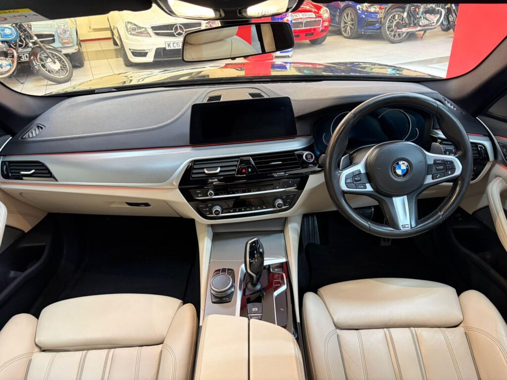2017 BMW 5 Series HX67PYP