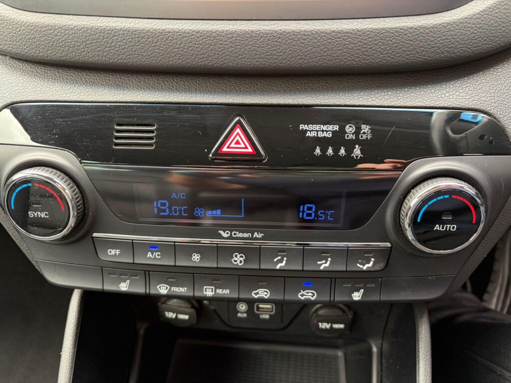 2016 Hyundai TUCSON KR16JFZ