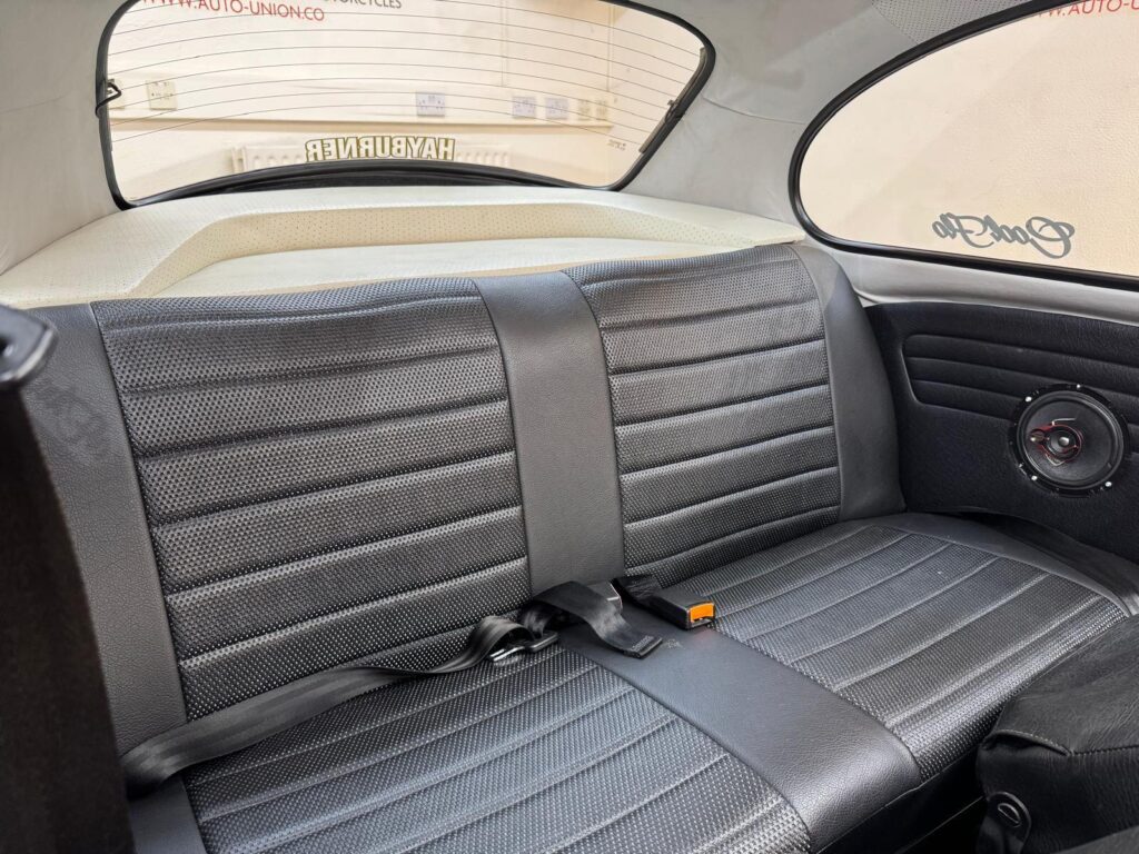 1997 Volkswagen Beetle R855KFB
